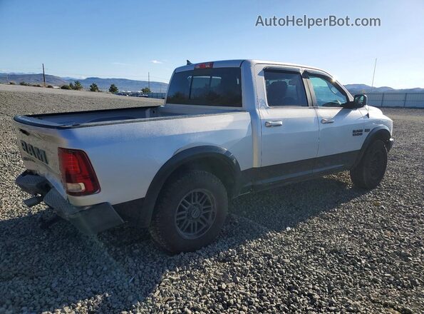 1C6RR7YT2JS156252 2018 RAM 1500 Two Tone Հետևի աջ