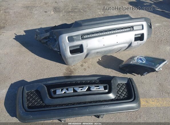 1C6RR7YT5GS217277 2016 RAM 1500 Black Սարքավորումների վահանակի տեսք