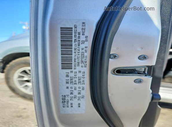 1C6RR7YTXGS236164 2016 RAM 1500 Silver ძრავის განყოფილების ხედი