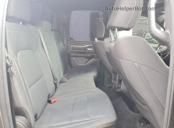 1C6RREBT0NN329476 2022 RAM 1500 Gray უკანა სავარძლების ხედი