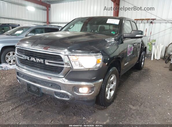 1C6RREBT6KN872018 2019 RAM 1500 Black Vista tres cuartos delantera izquierda