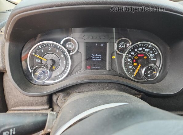 1C6RRECT7MN630355 2021 RAM 1500 Белый Вид щитка приборов