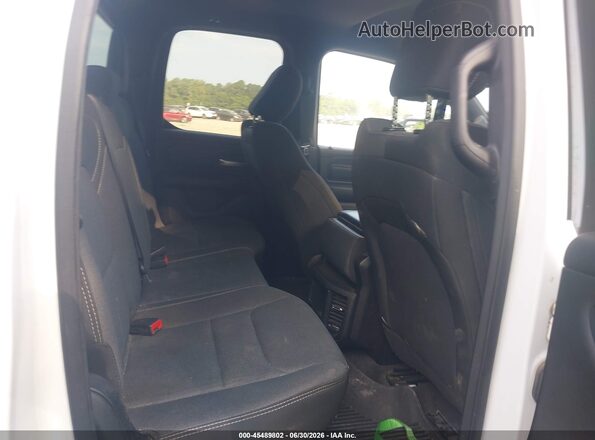 1C6RRECT8NN211528 2022 RAM 1500 White Vista de la etiqueta del VIN