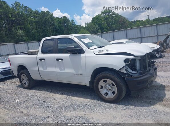 1C6RRECT8NN211528 2022 RAM 1500 White Vista interior trasera