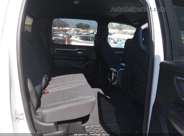 1C6RREFG0NN337123 2022 RAM 1500 White Widok naklejki z numerem VIN