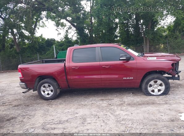 1C6RREFG2MN750630 2021 RAM 1500 Maroon Widok wnętrza z tyłu