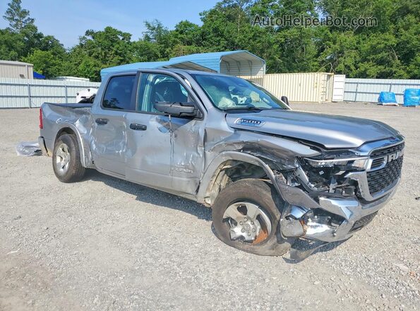 1C6RREFG2SN570013 2025 RAM 1500 Silver Delantero derecho