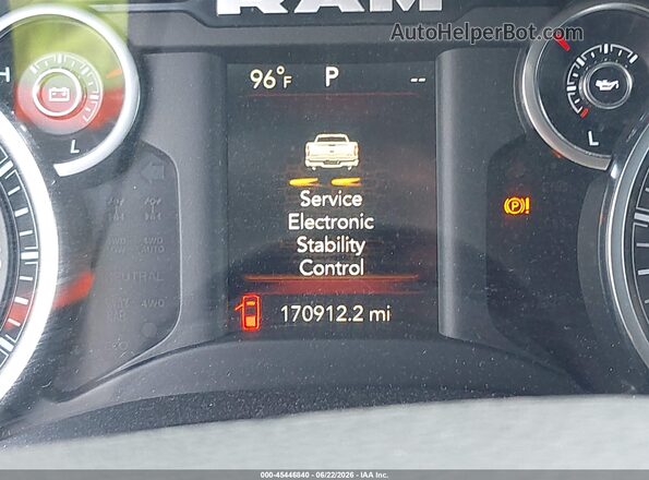 1C6RREFG5LN406580 2020 RAM 1500 Black 