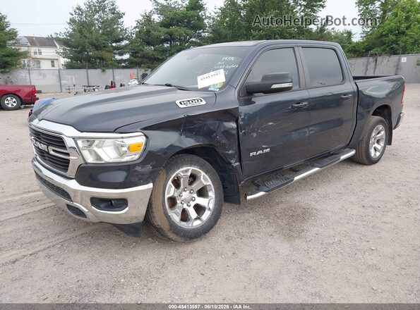 1C6RREFGXMN813585 2021 RAM 1500 Black წინა მარცხენა ხედი სამი მეოთხედიდან