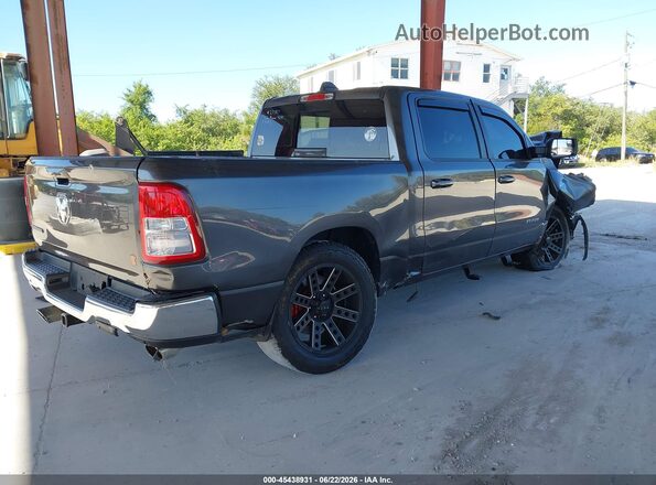 1C6RREFT1NN189948 2022 RAM 1500 Gray Trasero derecho