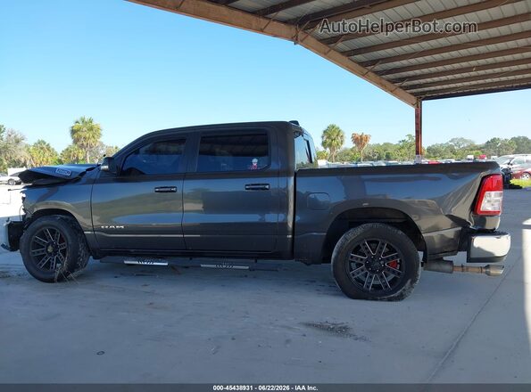 1C6RREFT1NN189948 2022 RAM 1500 Gray Vista interior trasera