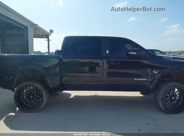 1C6RREFT2KN523027 2019 RAM 1500 Black Widok wnętrza 360 stopni