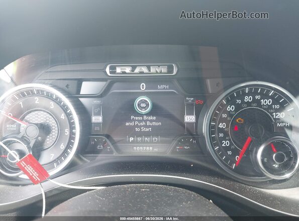 1C6RREFT2KN701213 2019 RAM 1500 Black Вид задніх сидінь