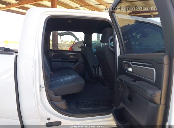 1C6RREFT2LN245845 2020 RAM 1500 White VIN կոդի պիտակի տեսք