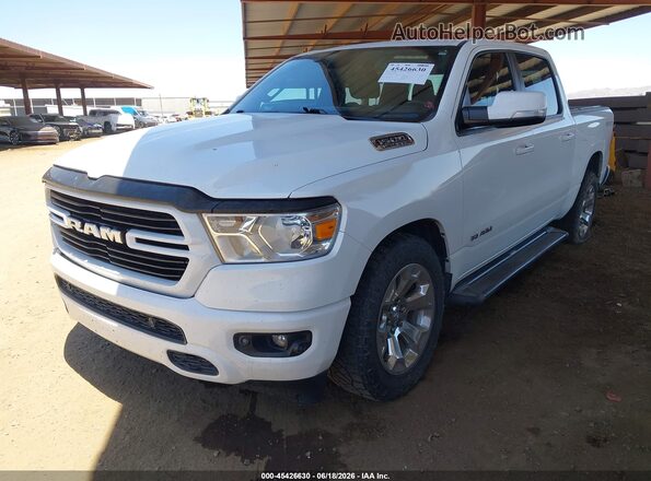 1C6RREFT2LN245845 2020 RAM 1500 White Առջևի ձախ երեք քառորդ տեսարան