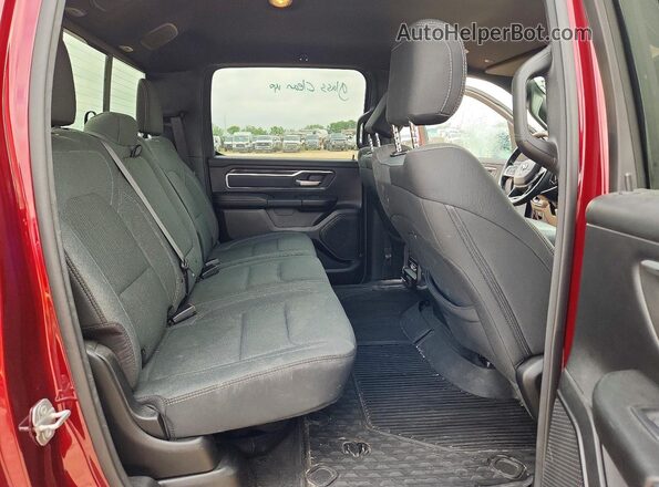 1C6RREFT2LN354029 2020 RAM 1500 Burgundy Вид задніх сидінь