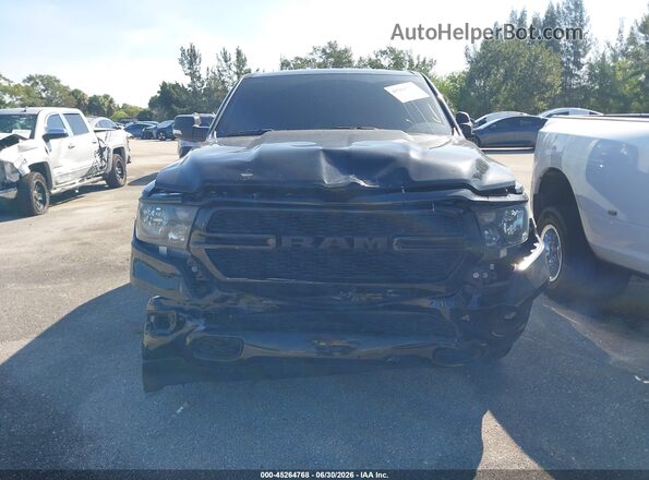 1C6RREFT5NN247625 2022 RAM 1500 Black Սարքավորումների վահանակի տեսք