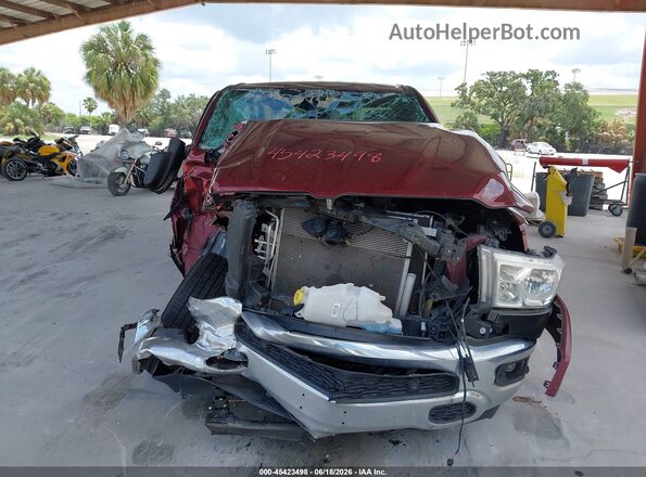 1C6RREFT6MN661544 2021 RAM 1500 Maroon Widok zestawu wskaźników