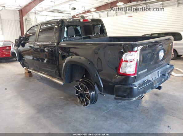 1C6RREFT7KN666930 2019 RAM 1500 Black Tył lewy