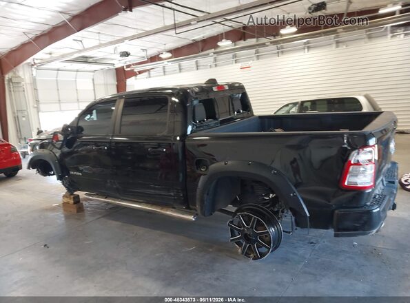1C6RREFT7KN666930 2019 RAM 1500 Black 