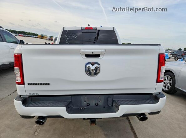 1C6RREFT7KN792205 2019 RAM 1500 White Widok z tyłu