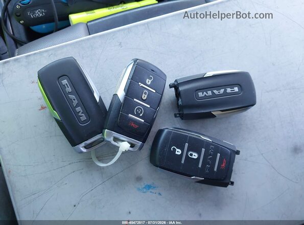 1C6RREFT9KN884688 2019 RAM 1500 Белый Вид панели приборов