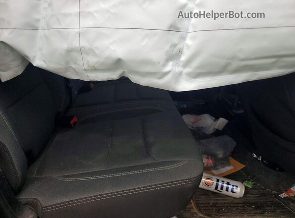 1C6RREFT9NN126421 2022 RAM 1500 Серебряный 