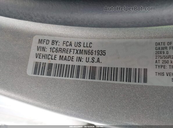 1C6RREFTXMN661935 2021 RAM 1500 Silver ძრავის განყოფილების ხედი