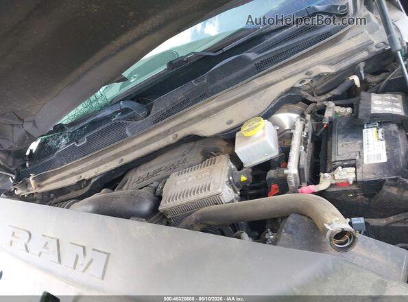 1C6RREFTXMN661935 2021 RAM 1500 Silver უკანა ხედი