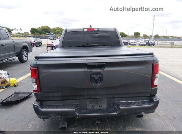 1C6RREFTXRN122657 2024 RAM 1500 Gray 
