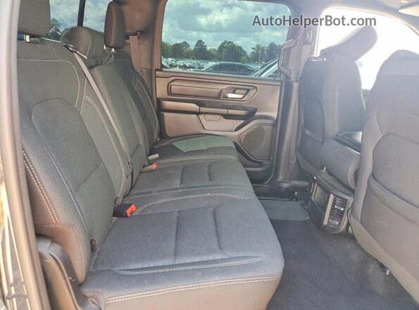 1C6RREGG2SN772283 2025 RAM 1500 Blue Rear seats view