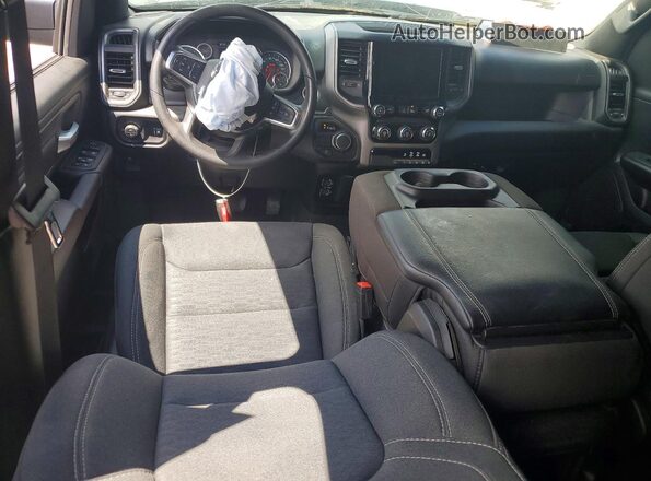 1C6RREGG2SN772283 2025 RAM 1500 Blue Dashboard view