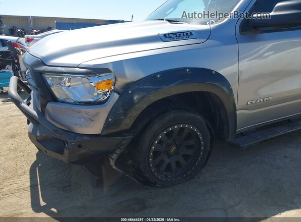 1C6RREGG8KN805903 2019 RAM 1500 Серебряный 