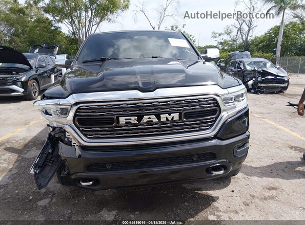 1C6RREHT0MN593660 2021 RAM 1500 Black Rear interior view