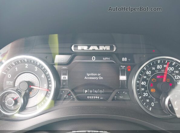 1C6RREJT7RN219726 2024 RAM 1500 Gray 