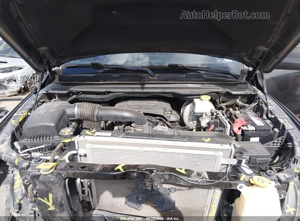 1C6RRELT1KN716726 2019 RAM 1500 Gray Widok z tyłu