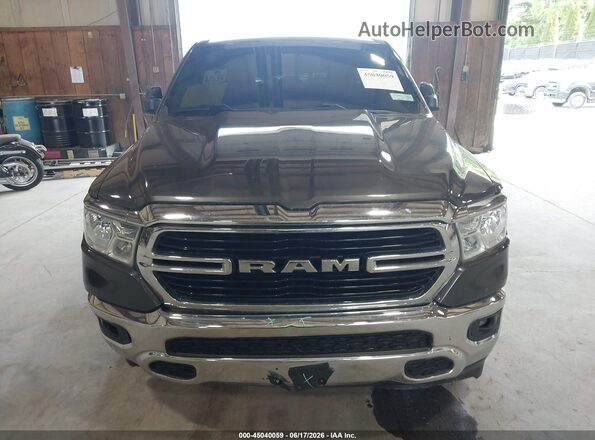 1C6RRFBG5LN326577 2020 RAM 1500 Серый Вид щитка приборов