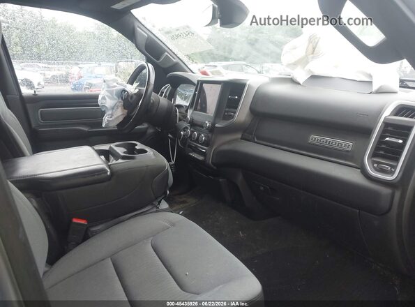 1C6RRFBG9MN587180 2021 RAM 1500 Silver Front interior view