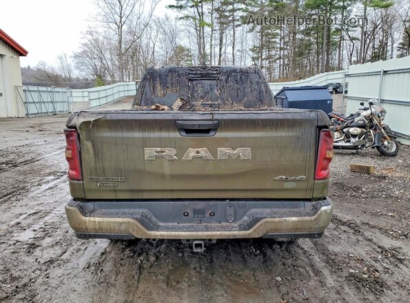 1C6RRFFG5TN253124 2026 RAM 1500 Зеленый Вид сзади