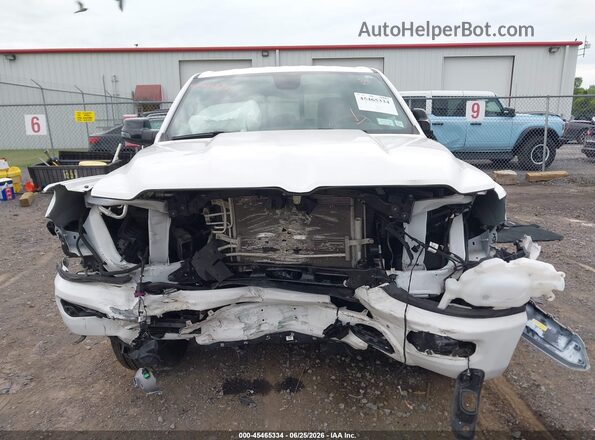 1C6RRFFG6RN116444 2024 RAM 1500 White Widok zestawu wskaźników