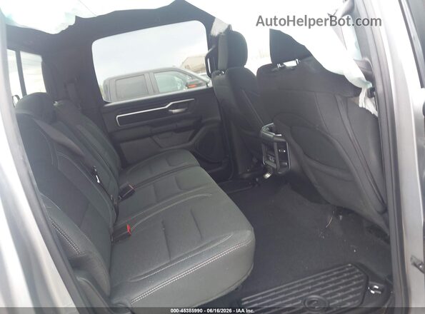 1C6RRFFG9SN698125 2025 RAM 1500 Silver Vista de la etiqueta del VIN