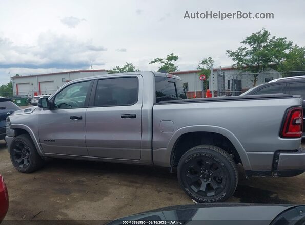 1C6RRFFG9SN698125 2025 RAM 1500 Silver Vista interior de 360 grados