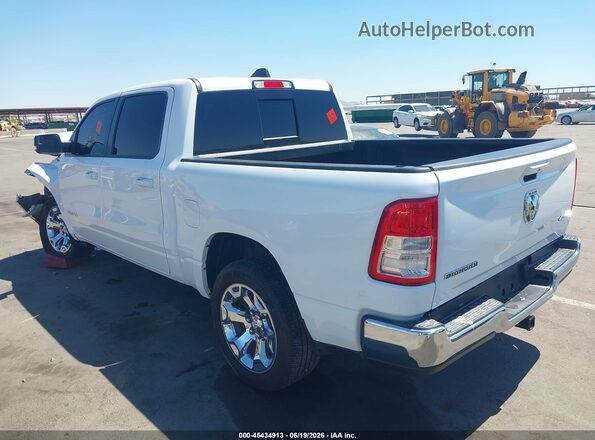 1C6RRFFGXNN395116 2022 RAM 1500 White Trasero izquierdo