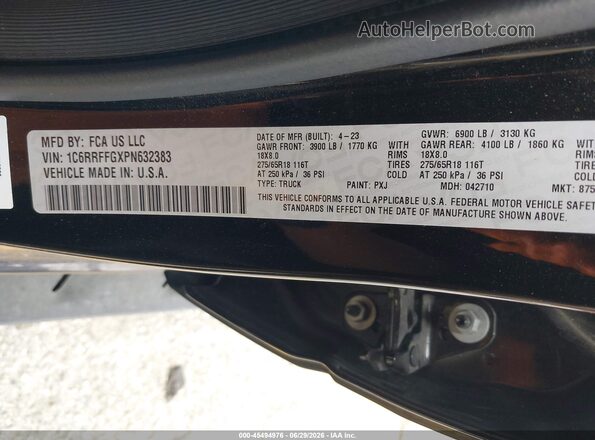 1C6RRFFGXPN632383 2023 RAM 1500 Black Vista del compartimento del motor