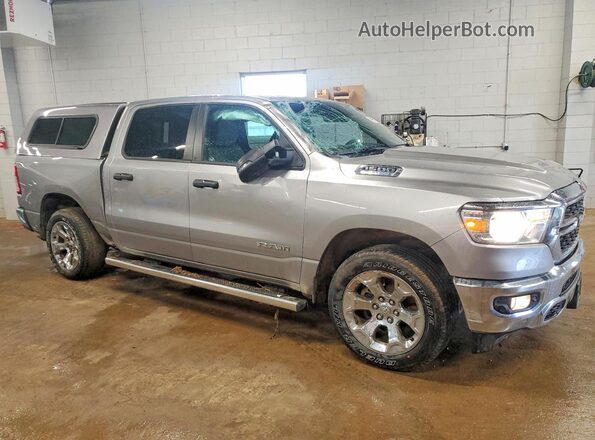 1C6RRFFGXRN199506 2024 RAM 1500 Серебряный Передняя правая четверть