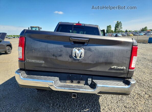 1C6RRFMG7NN195524 2022 RAM 1500 Gray Vista trasera