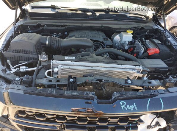 1C6SRFBT0NN120617 2022 RAM 1500 Black Вид задньої частини салону
