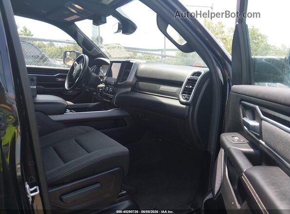 1C6SRFBT2KN892192 2019 RAM 1500 Black Front interior view