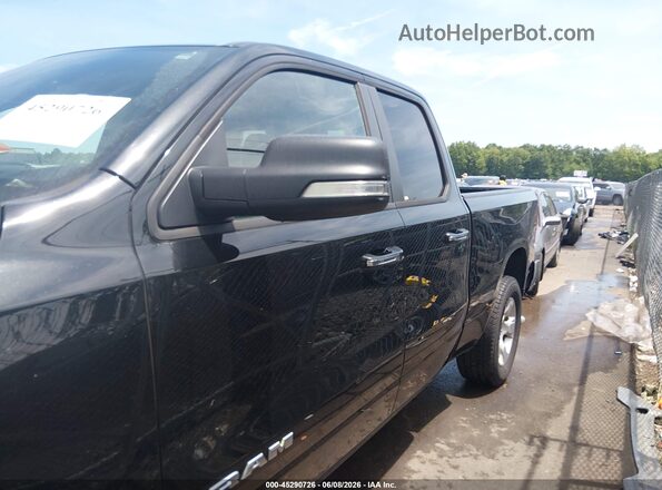 1C6SRFBT2KN892192 2019 RAM 1500 Black 360 interior view