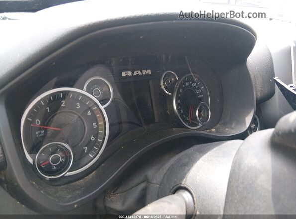 1C6SRFBT2LN136735 2020 RAM 1500 Black უკანა სავარძლების ხედი